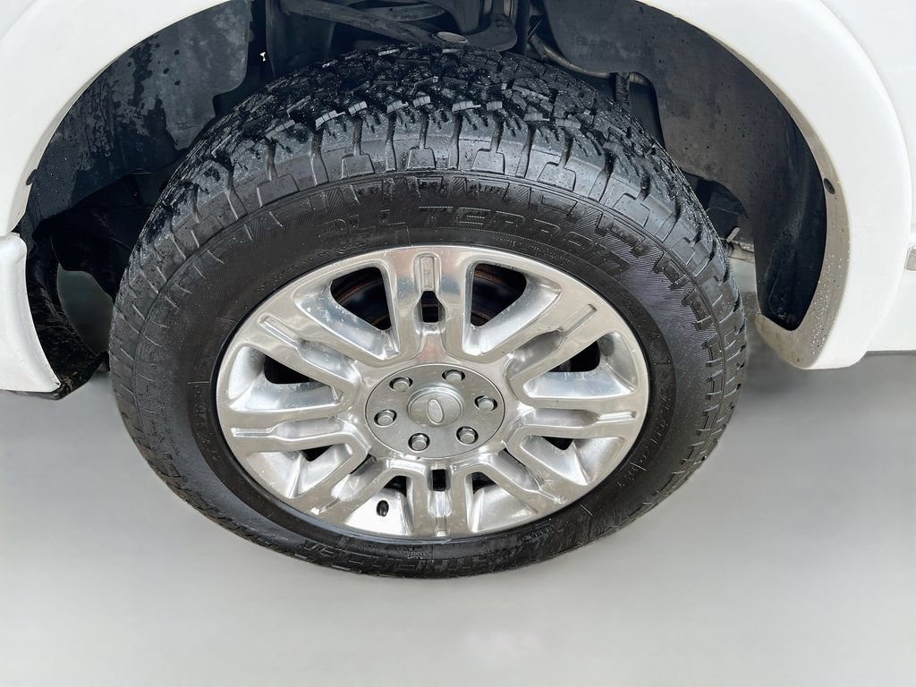 Used 2013 Ford F150 Platinum RWD image 34