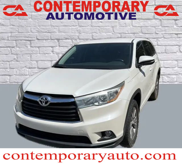 Used 2016 Toyota Highlander LE FWD image 1
