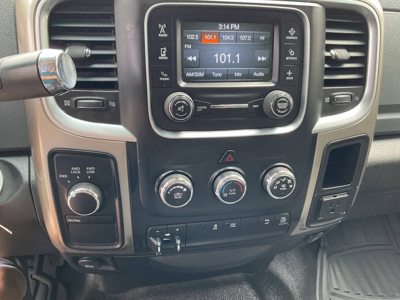 Used 2013 RAM 2500 Outdoorsman w/ Luxury Group AWD/4WD image 15
