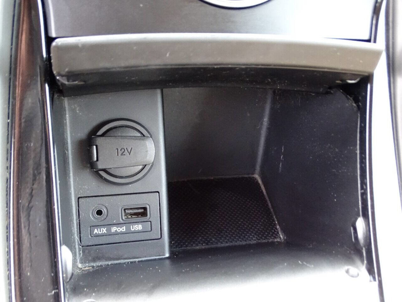 Used 2013 Hyundai Elantra GLS FWD image 50