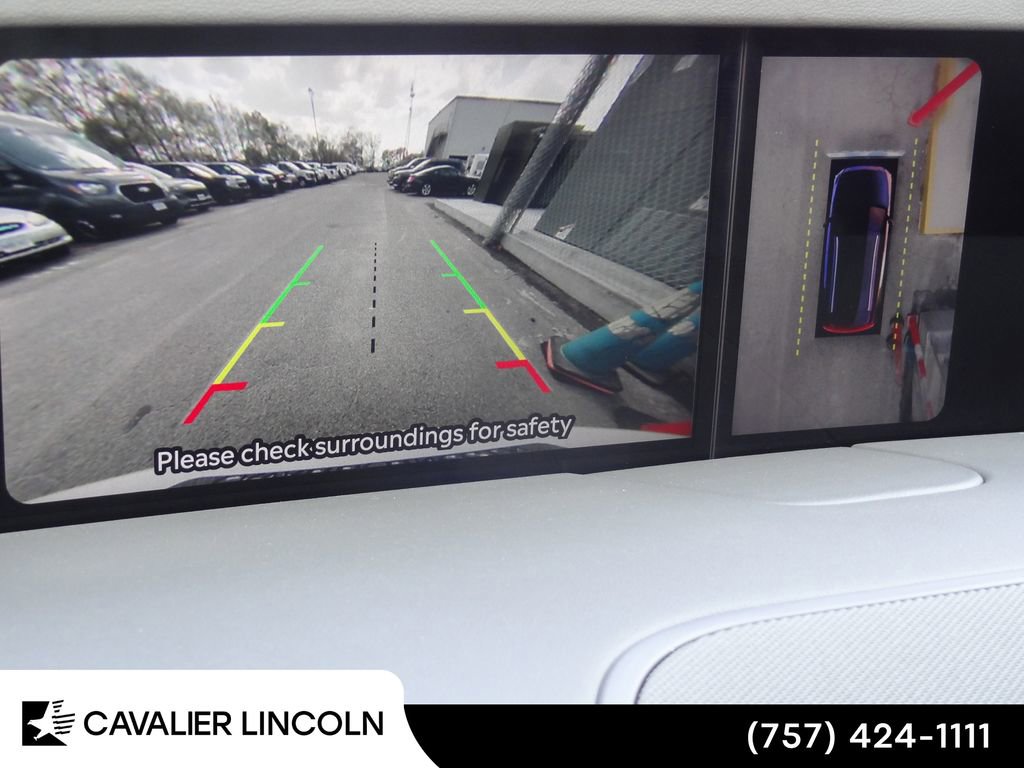 Certified 2025 Lincoln Nautilus Premier image 33