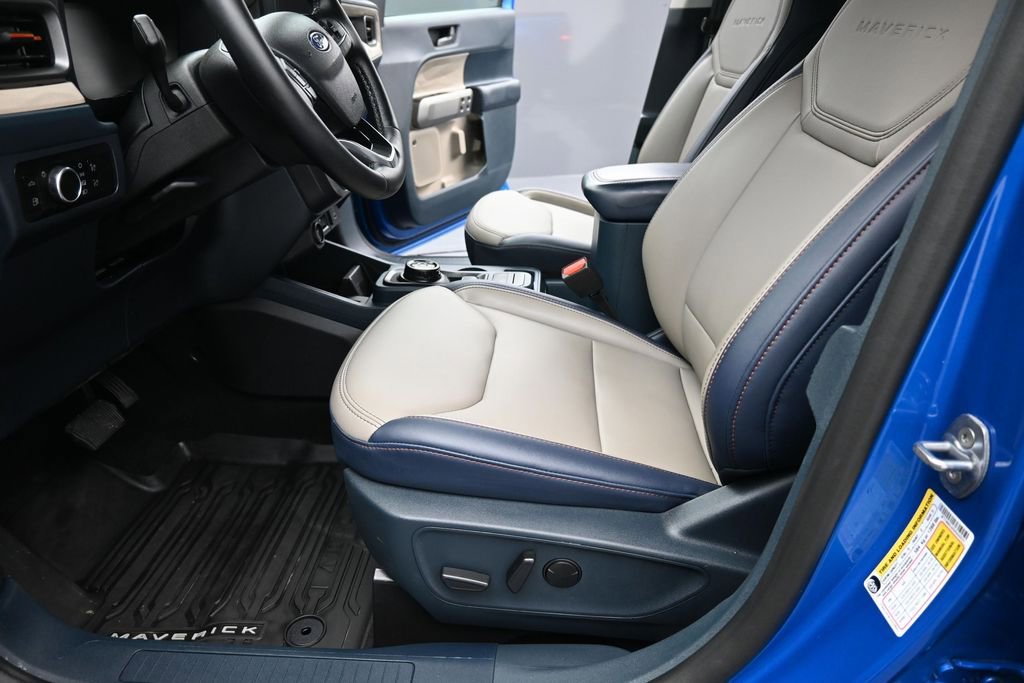 Used 2025 Ford Maverick Lariat AWD/4WD image 11