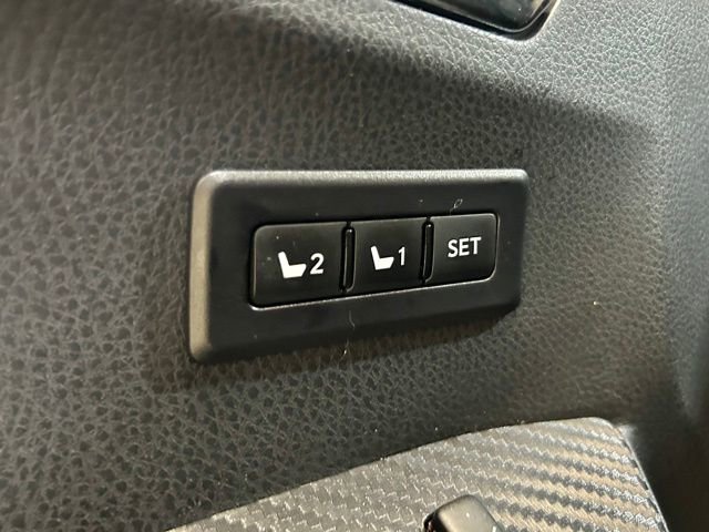 Used 2013 Toyota RAV4 Limited FWD image 30