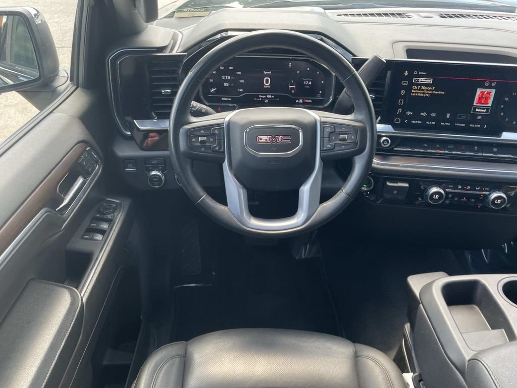 Used 2025 GMC Sierra 1500 SLT AWD/4WD image 11