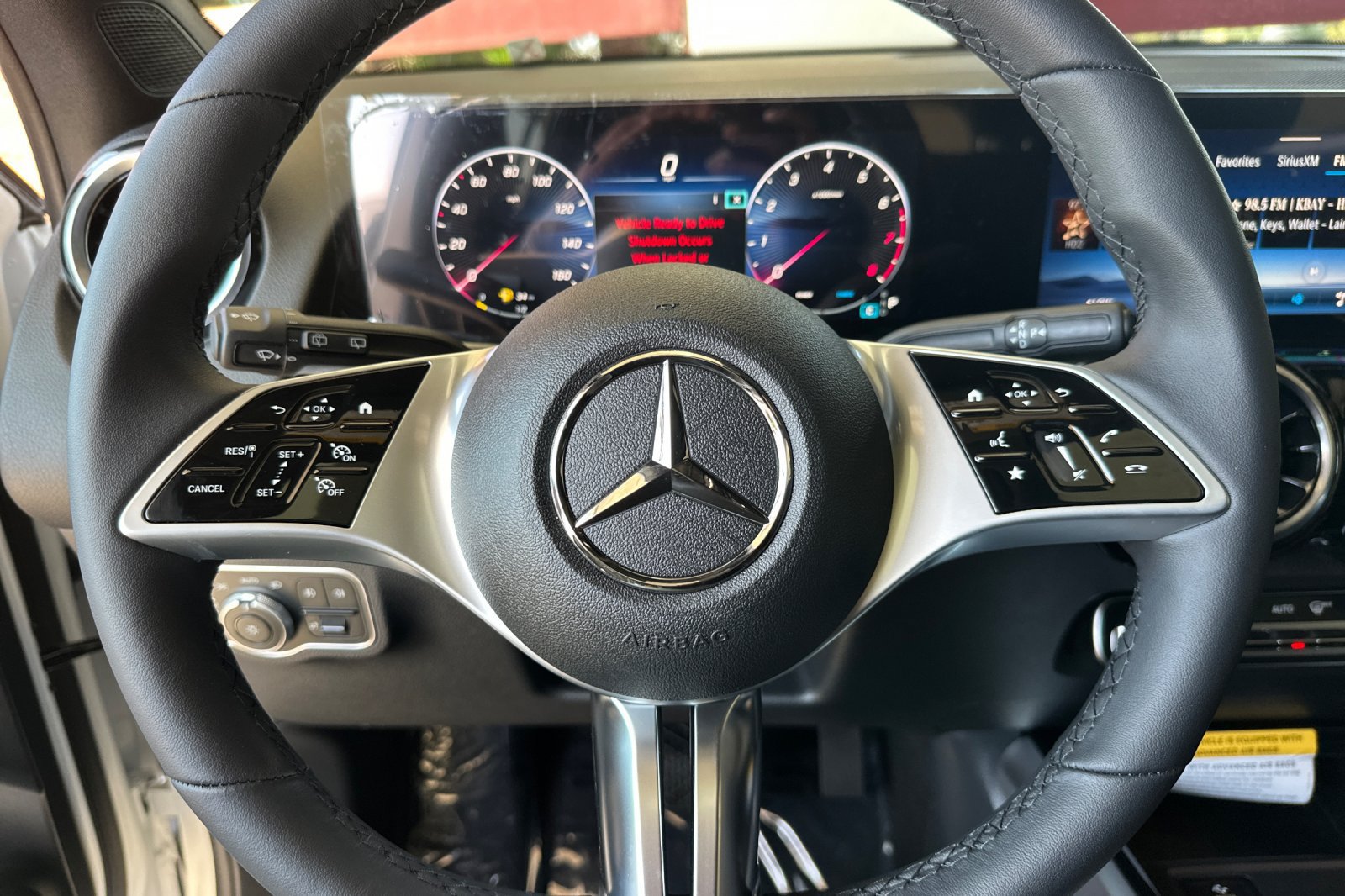 New 2026 Mercedes-Benz GLB 250 image 23