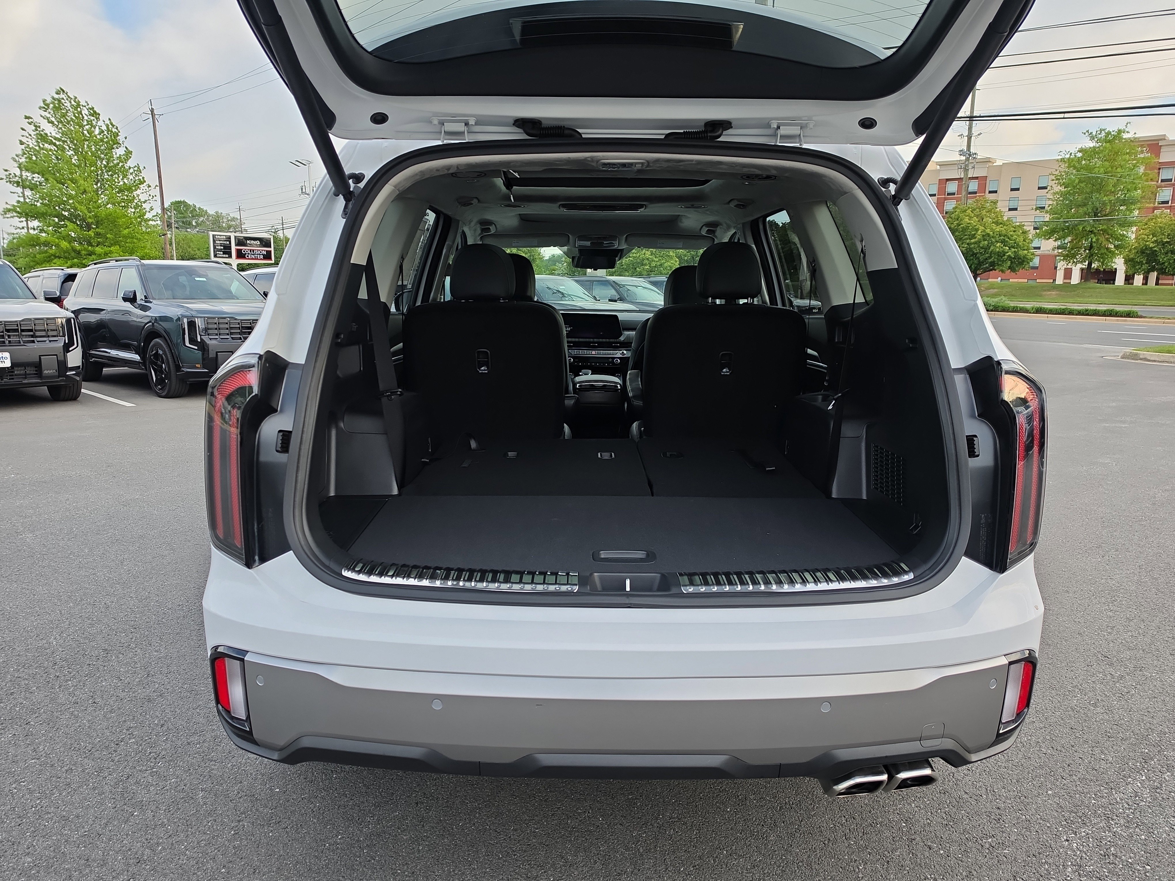 New 2025 Kia Telluride SX Prestige AWD/4WD image 5