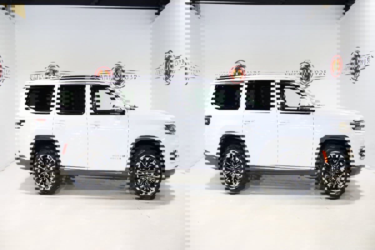 Used 2022 Jeep Wagoneer Series III w/ Premium Group I image 32