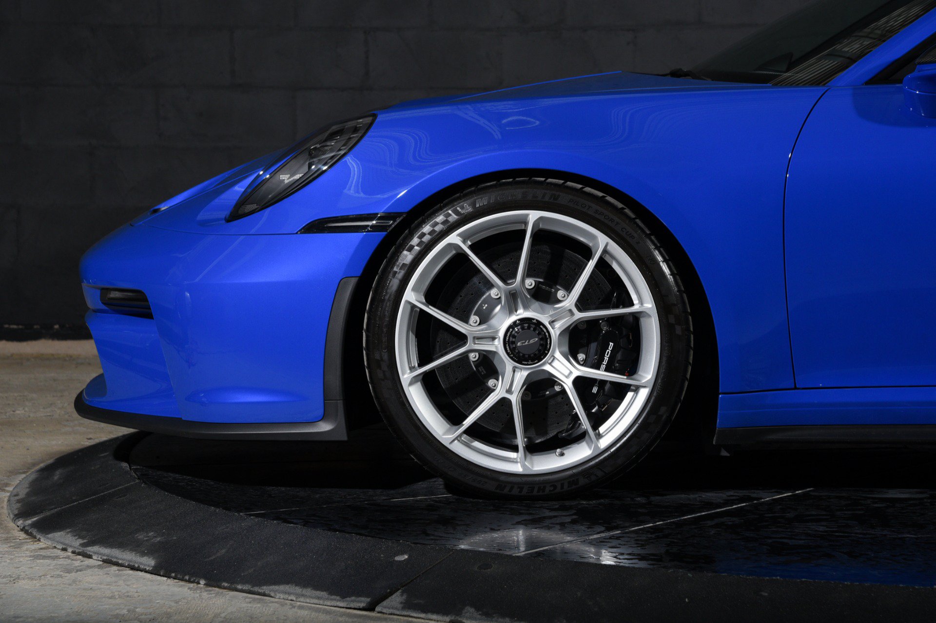 Used 2022 Porsche 911 GT3 RWD image 13