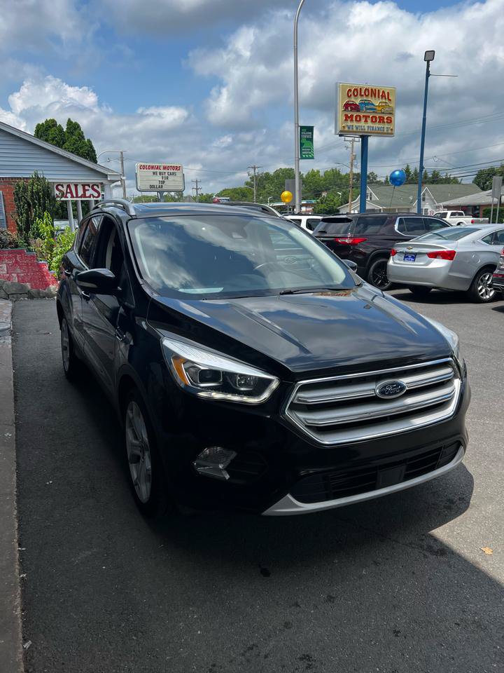 Used 2019 Ford Escape Titanium AWD/4WD image 4