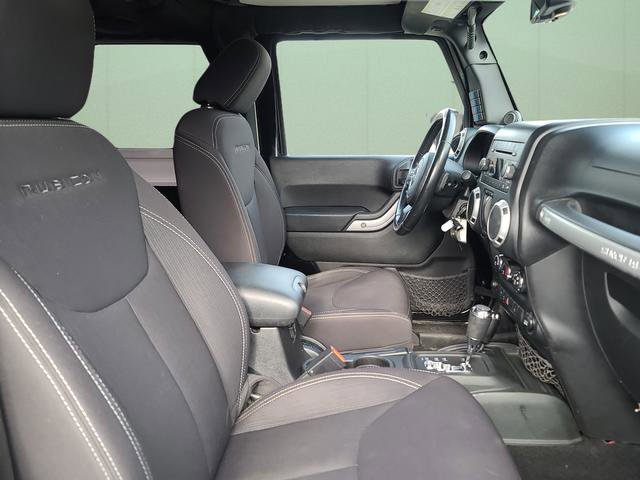 Used 2013 Jeep Wrangler Rubicon w/ PWR Convenience Group image 39