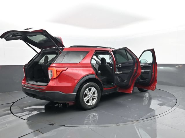 Used 2022 Ford Explorer XLT w/ Class IV Trailer Tow Package AWD/4WD image 31