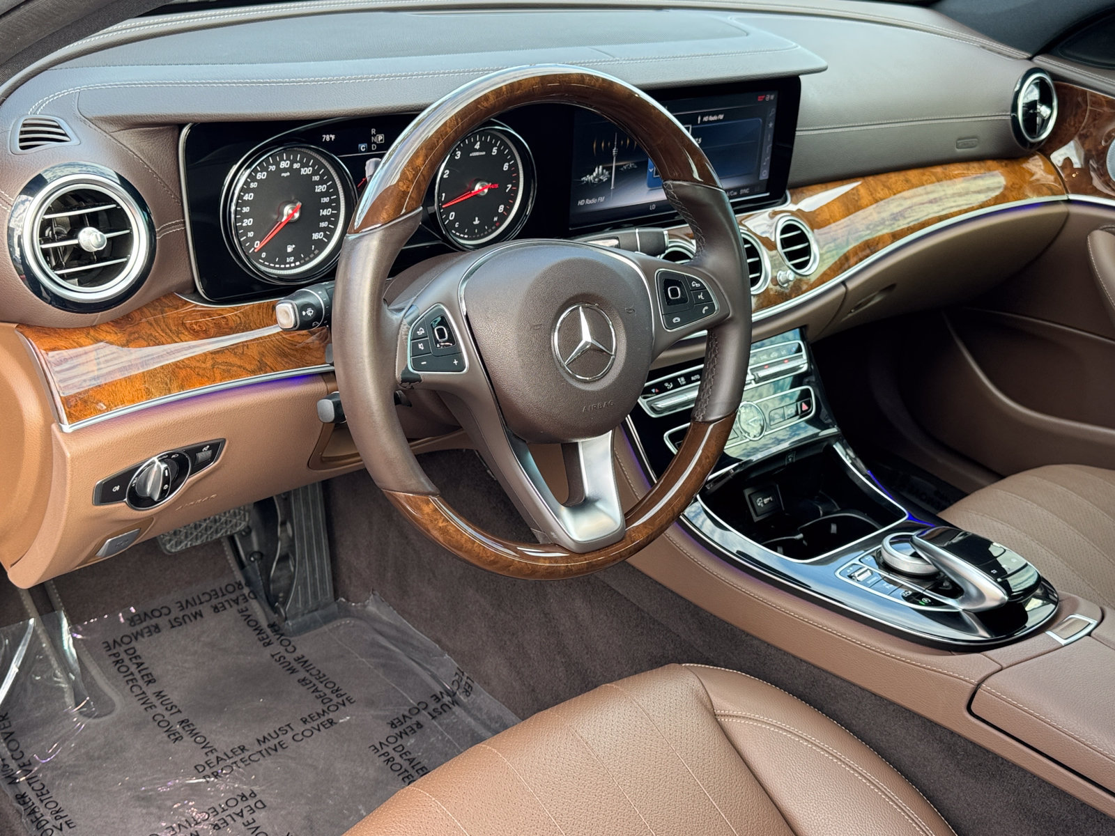 Used 2017 Mercedes-Benz E 300 image 17