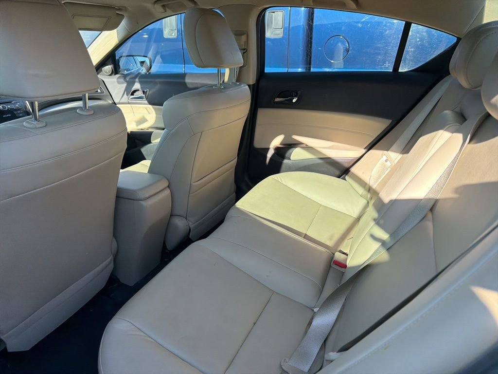 Used 2016 Acura ILX FWD image 7