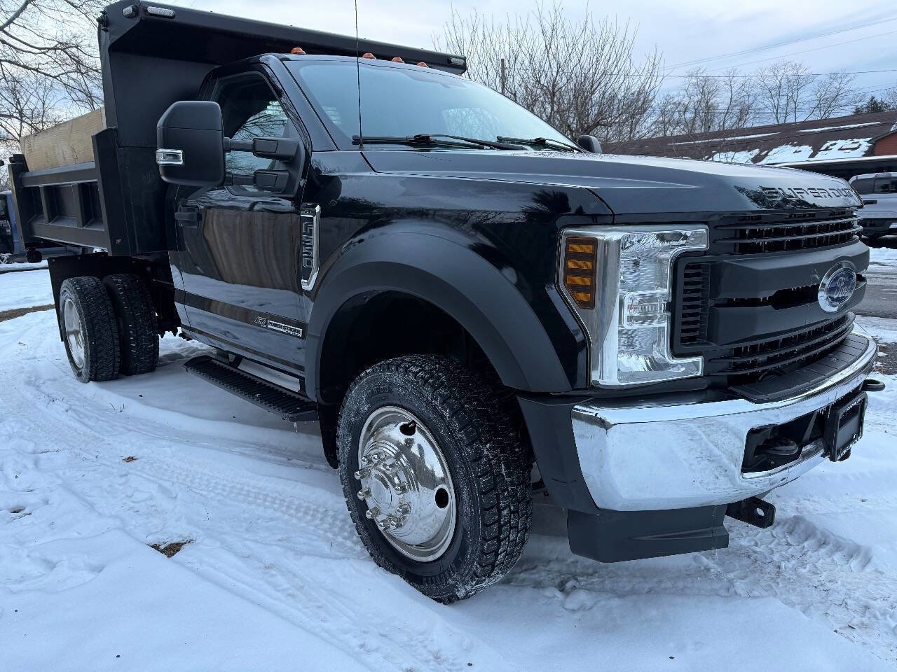 Used 2018 Ford F550 4x4 Regular Cab Super Duty image 4