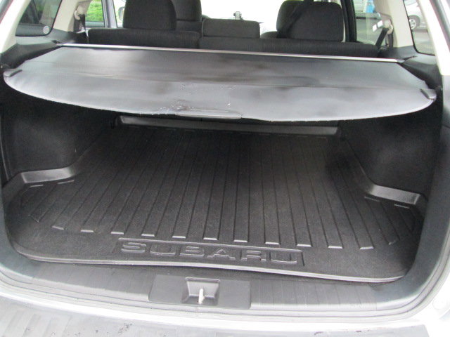 Used 2013 Subaru Outback 2.5i Premium image 11