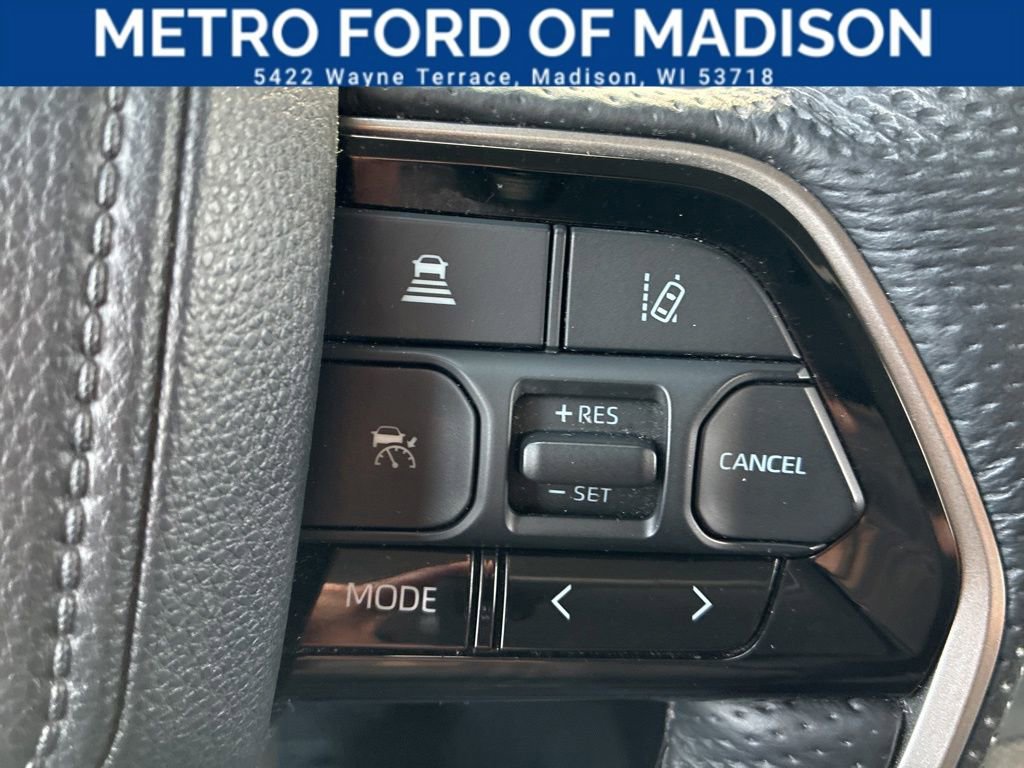 Used 2024 Toyota Tundra Limited image 32