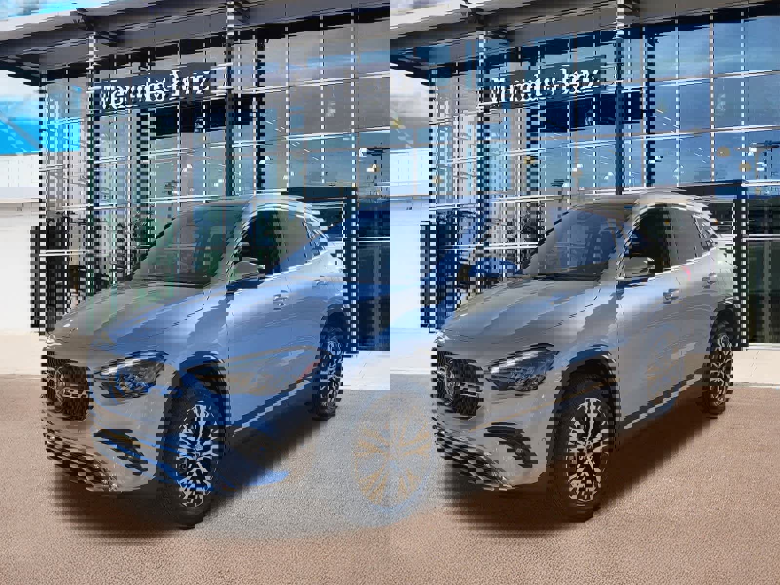 New 2026 Mercedes-Benz GLA 250 image 1