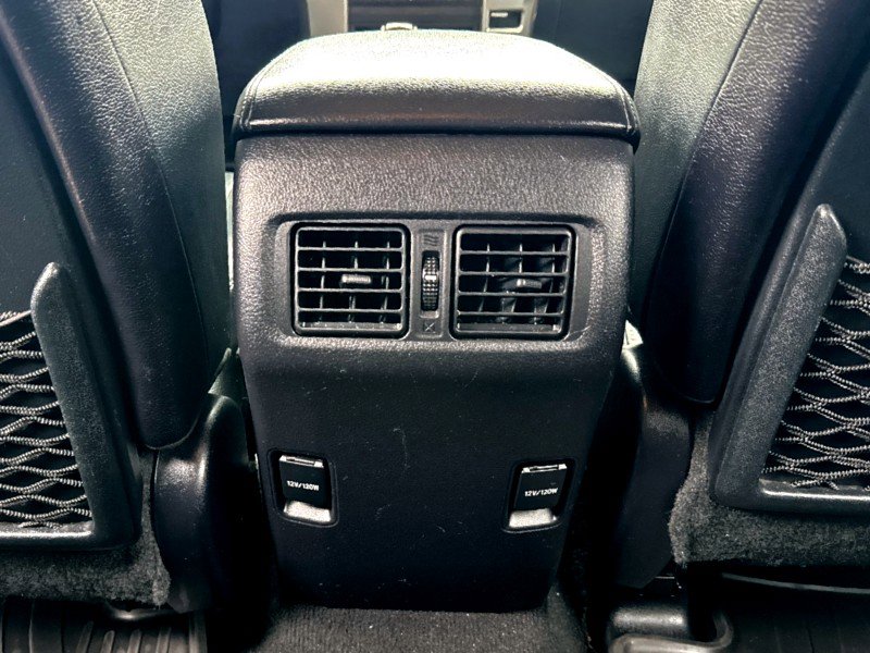 Used 2016 Toyota 4Runner Limited image 31