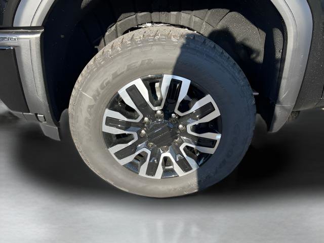 New 2025 GMC Sierra 3500 Denali Ultimate image 24