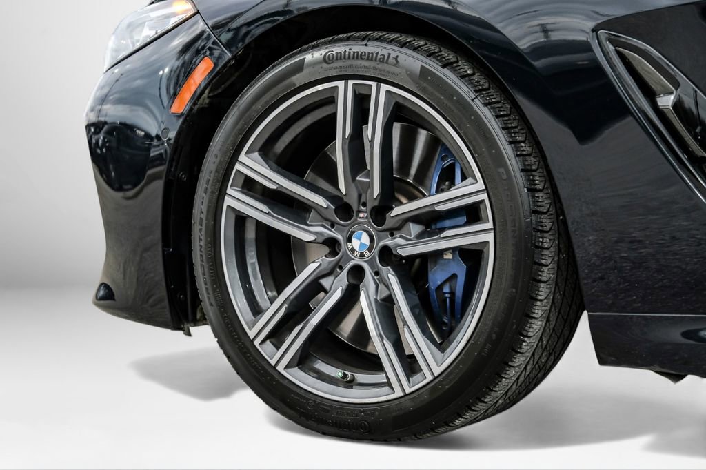 Used 2022 BMW M850i xDrive Coupe w/ Driving Assistance Package image 68