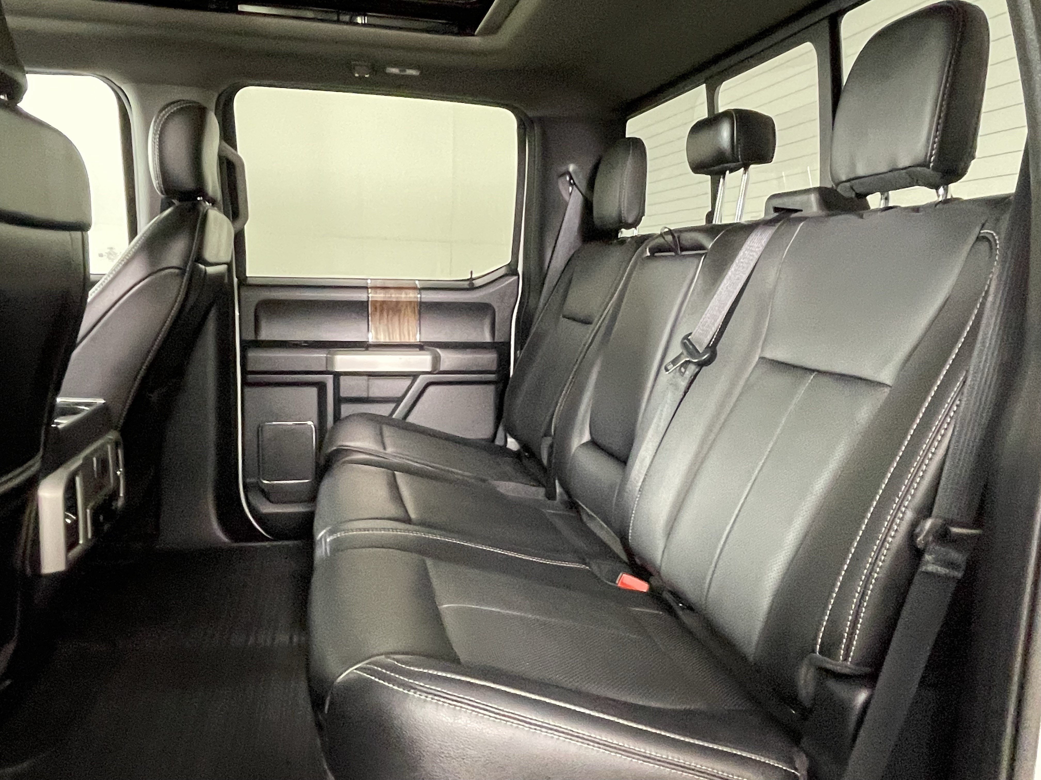Used 2020 Ford F150 Lariat w/ Equipment Group 502A Luxury AWD/4WD image 15