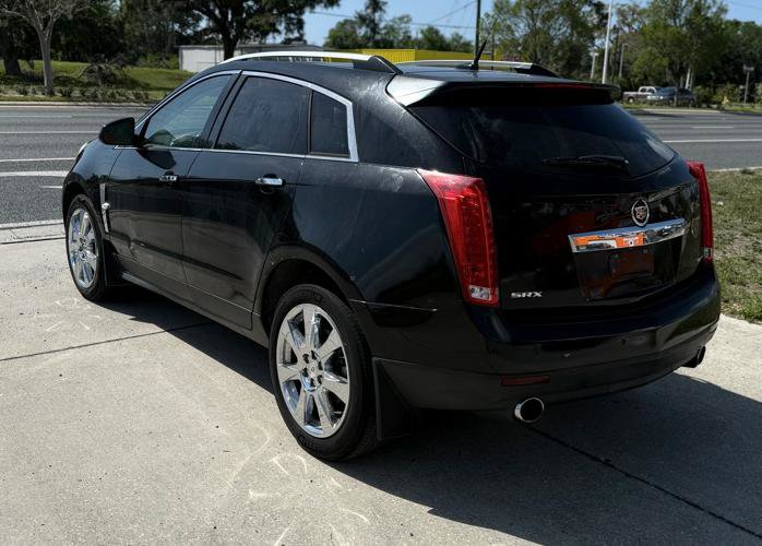 Used 2012 Cadillac SRX Performance w/ LPO, Protection Package FWD image 3