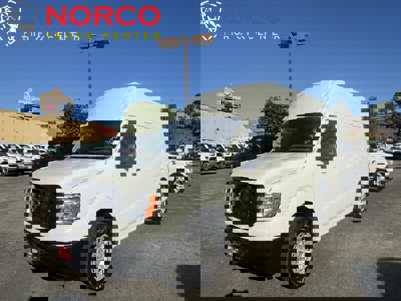 Used 2019 Nissan NV 2500 SV image 6