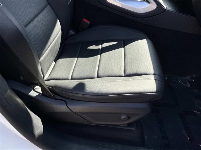 Used 2023 Mercedes-Benz GLS 450 4MATIC image 10
