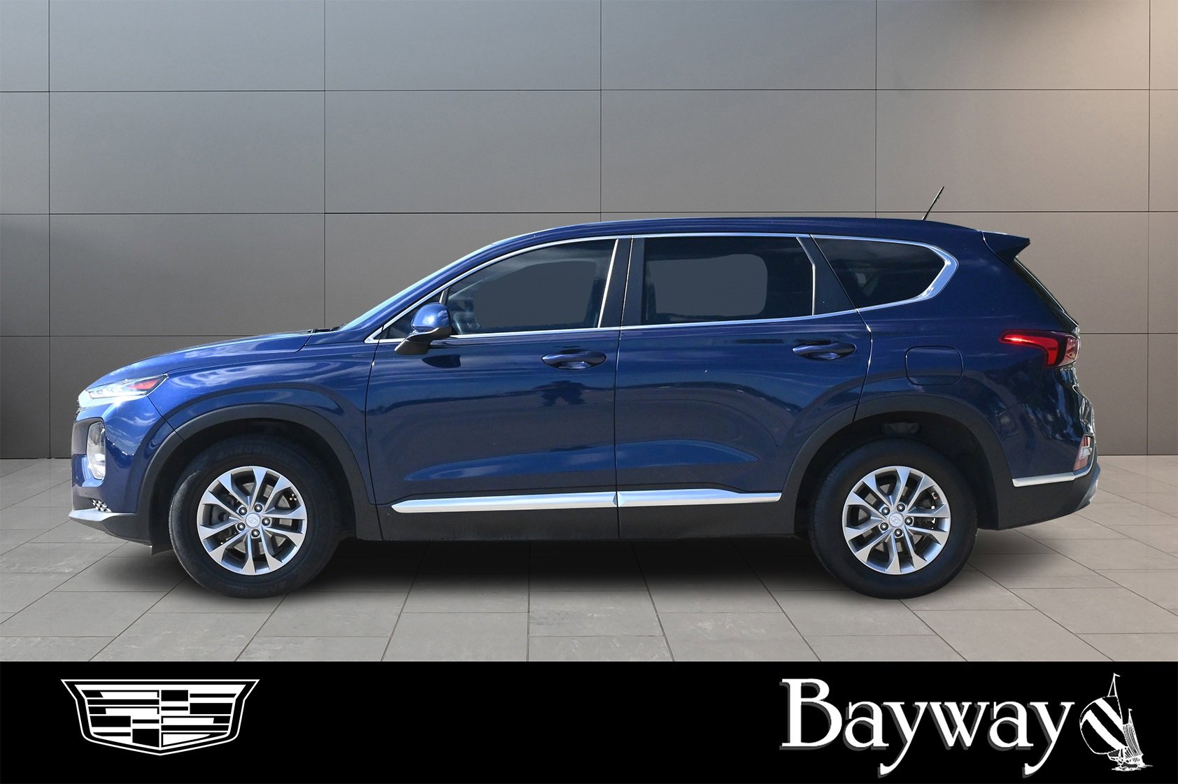 Used 2019 Hyundai Santa Fe SE image 4