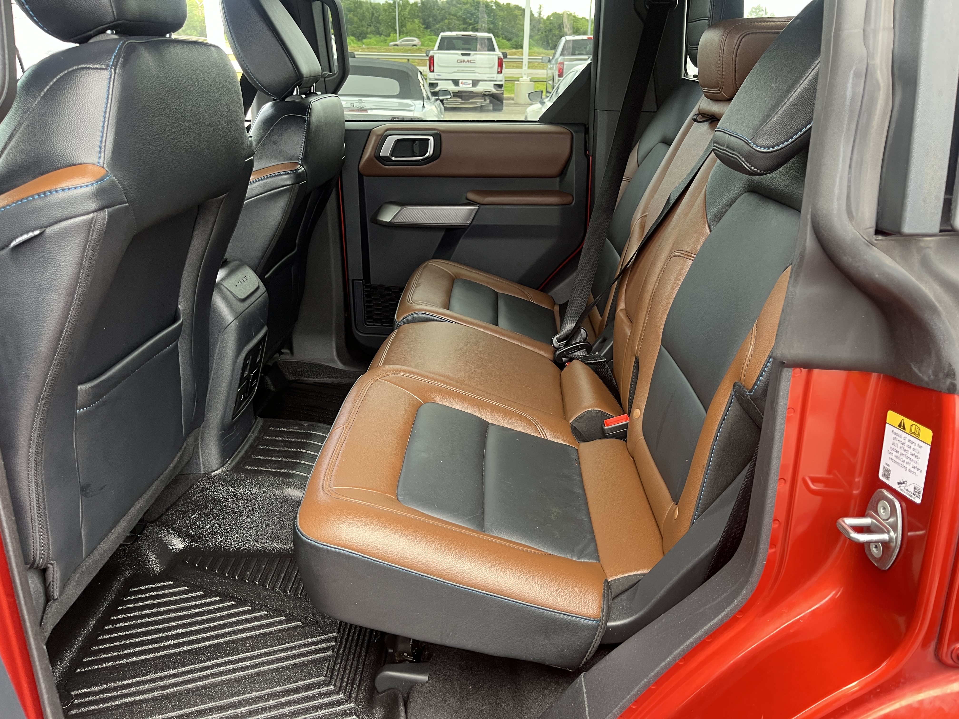 Used 2023 Ford Bronco Outer Banks AWD/4WD image 33