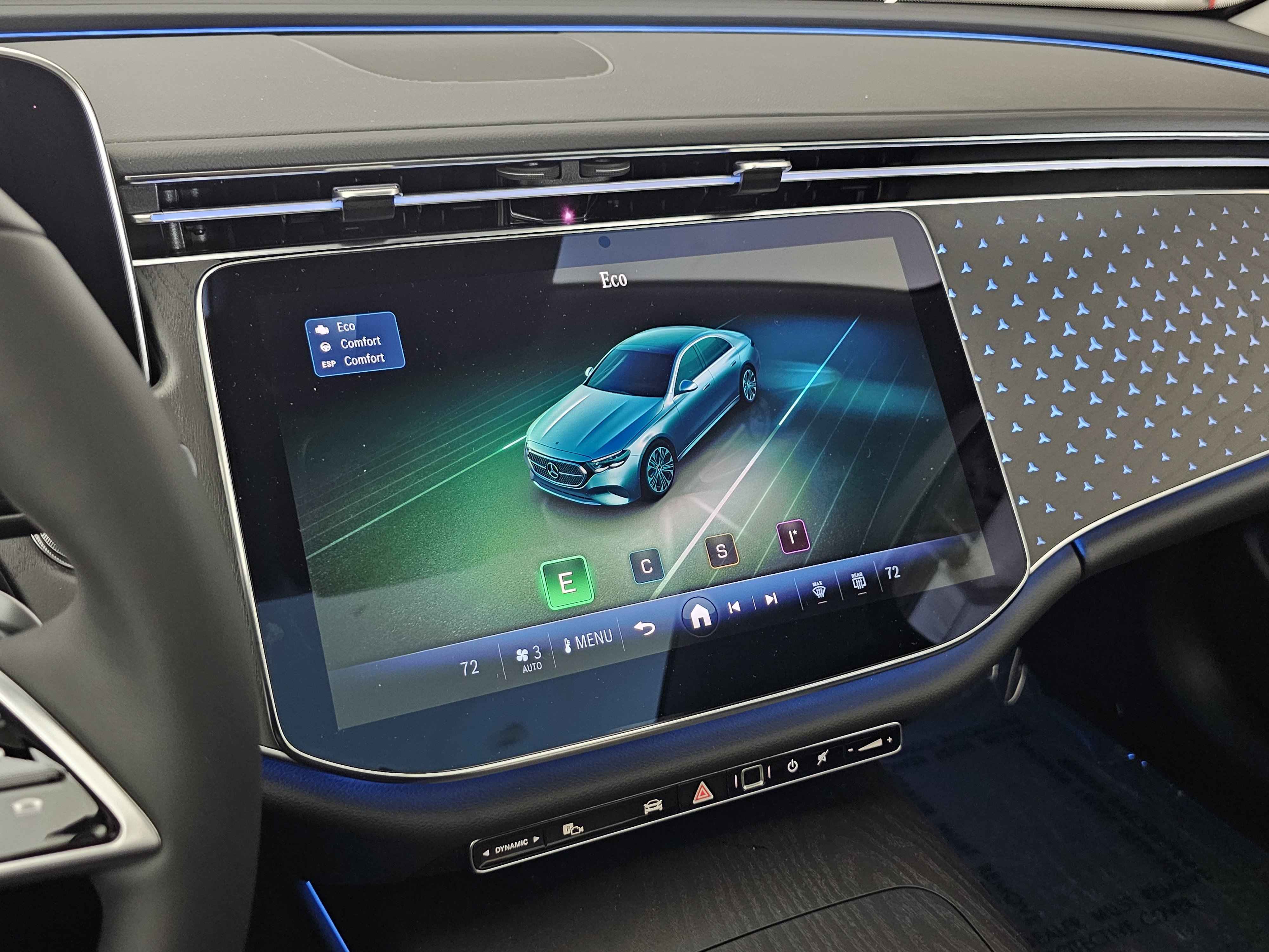 New 2026 Mercedes-Benz E 350 4MATIC Sedan image 34