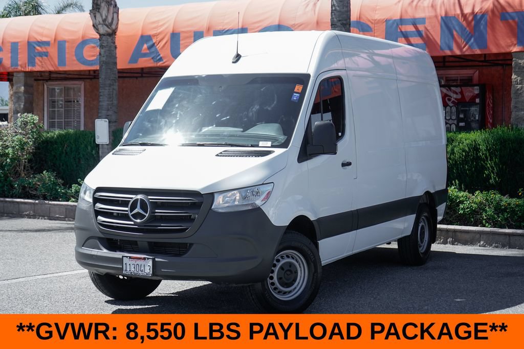 Used 2020 Mercedes-Benz Sprinter 1500 image 4
