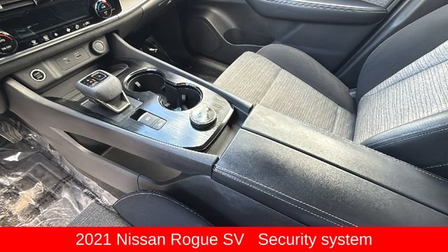 Used 2021 Nissan Rogue SV AWD/4WD image 13