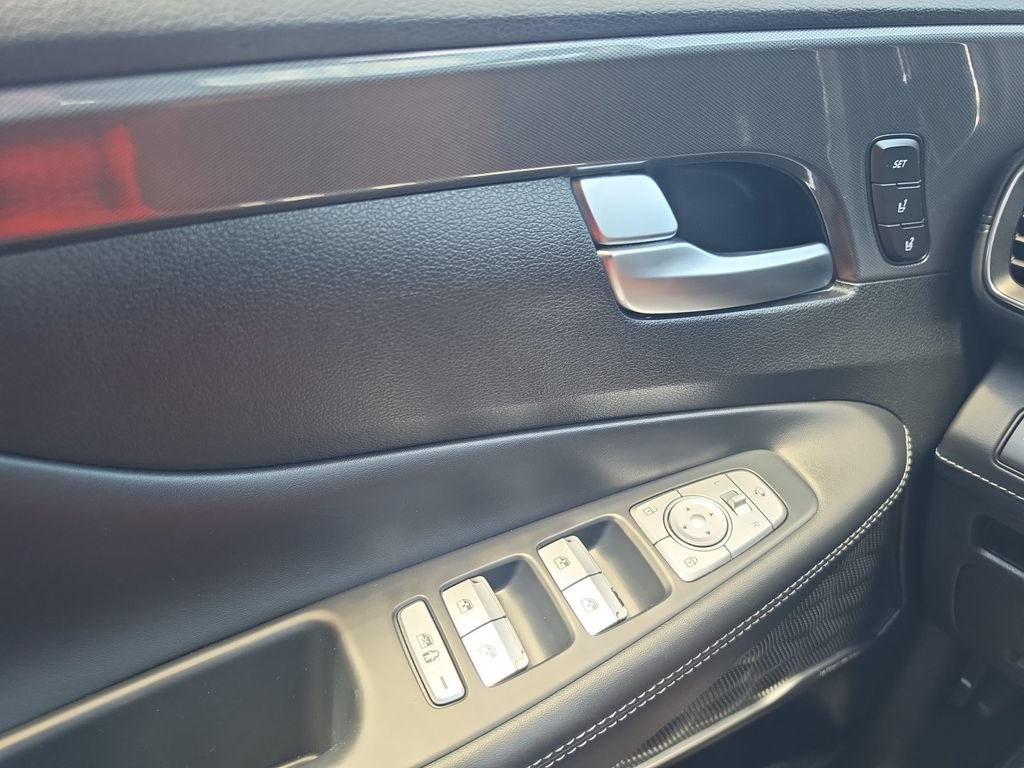 Used 2022 Hyundai Santa Fe Calligraphy FWD image 23
