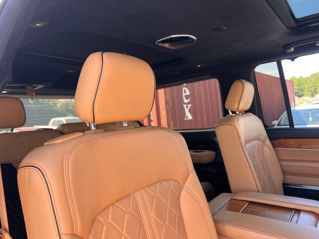 Used 2022 Jeep Grand Wagoneer Series III w/ Rear Seat Video Group 1 AWD/4WD image 37