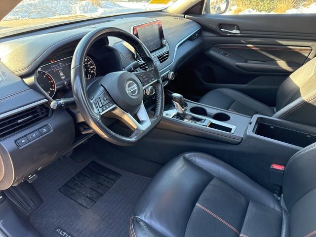 Used 2022 Nissan Altima 2.0 SR image 22