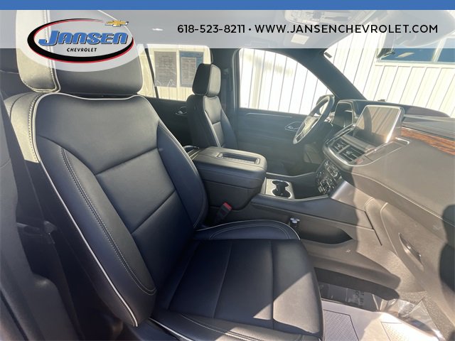 Used 2023 Chevrolet Tahoe Premier w/ Premium Package image 28