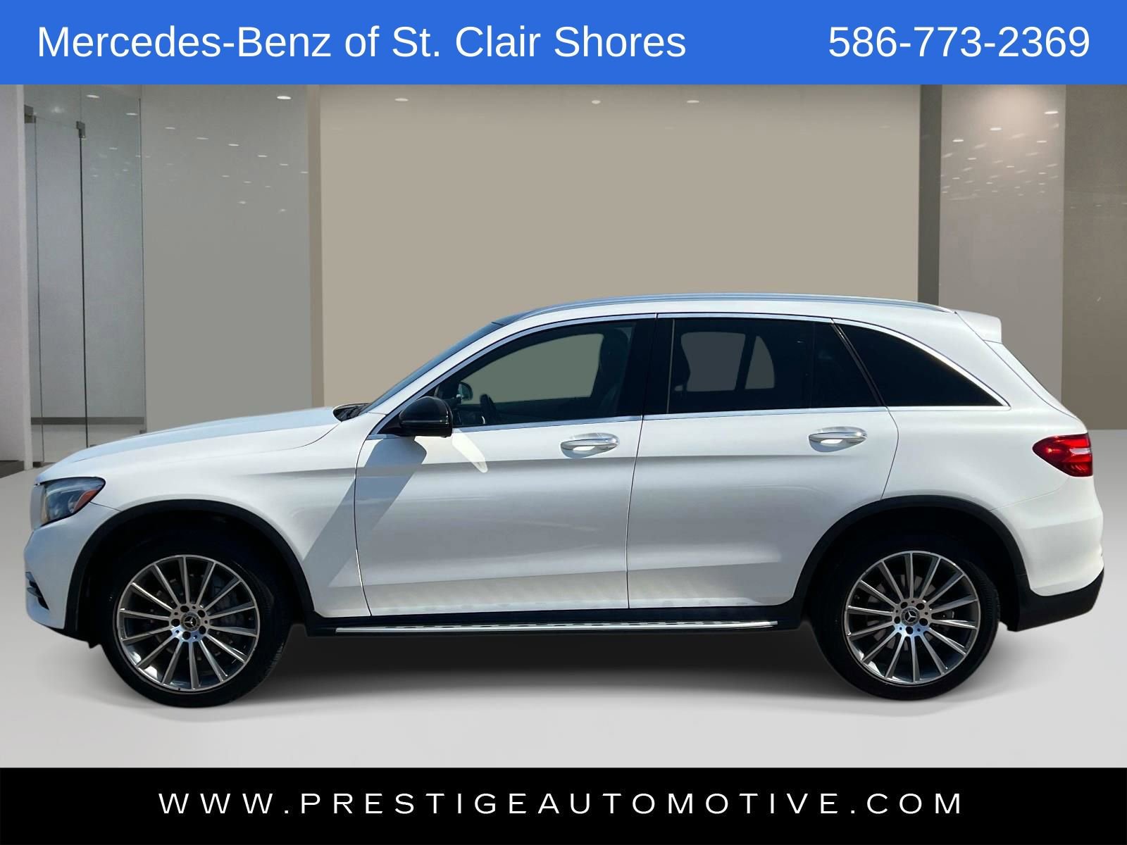 Used 2019 Mercedes-Benz GLC 300 4MATIC image 2