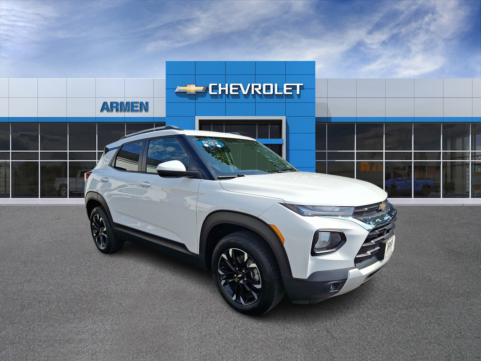 Certified 2023 Chevrolet TrailBlazer LT w/ Convenience Package AWD/4WD image 4