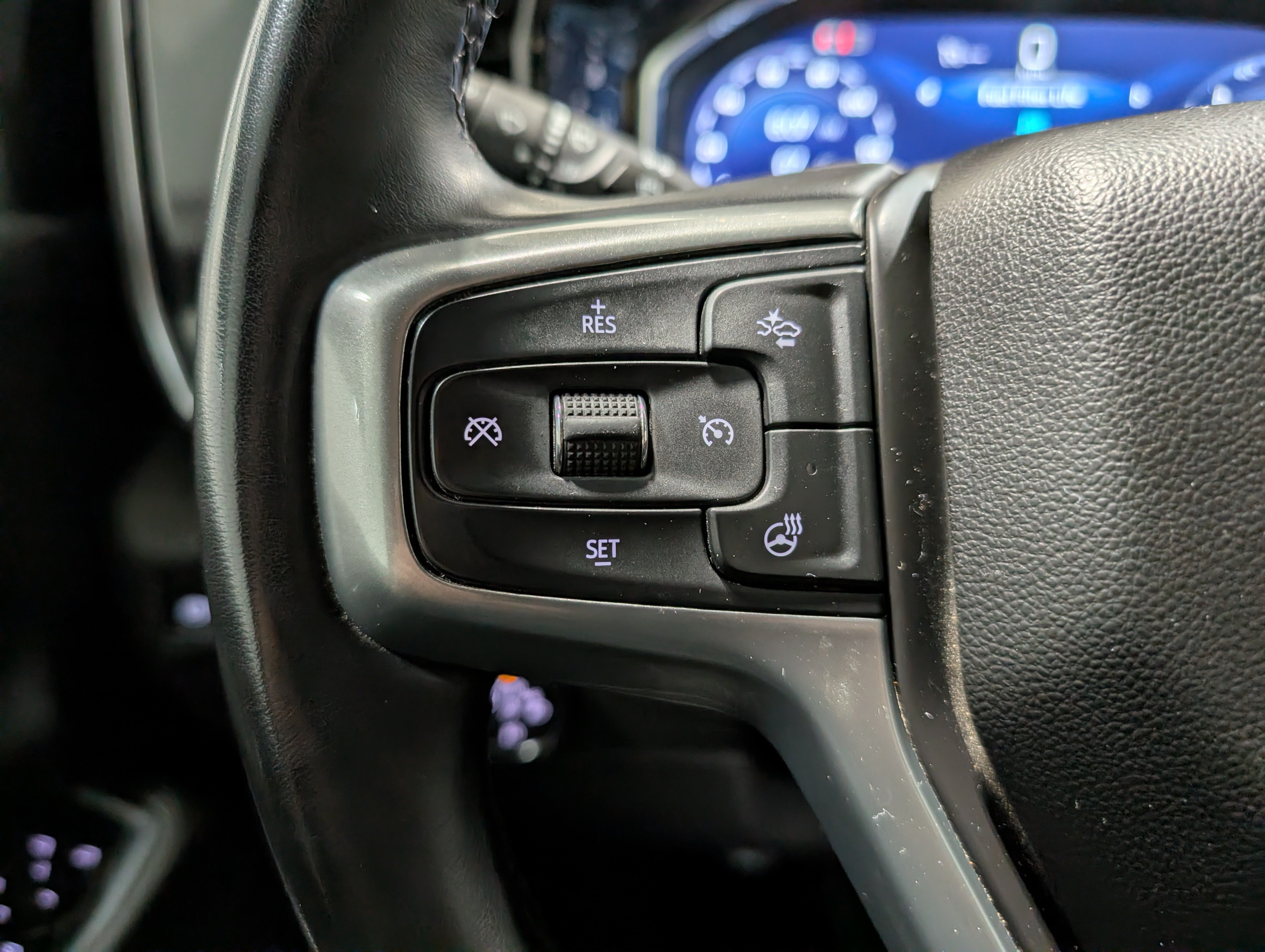 Used 2024 Chevrolet Silverado 2500 LT w/ All Star Edition AWD/4WD image 23