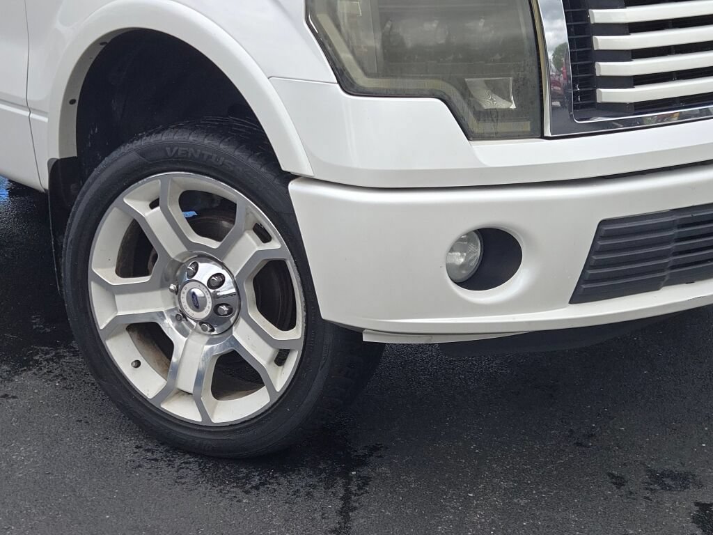 Used 2011 Ford F150 Lariat Limited AWD/4WD image 4