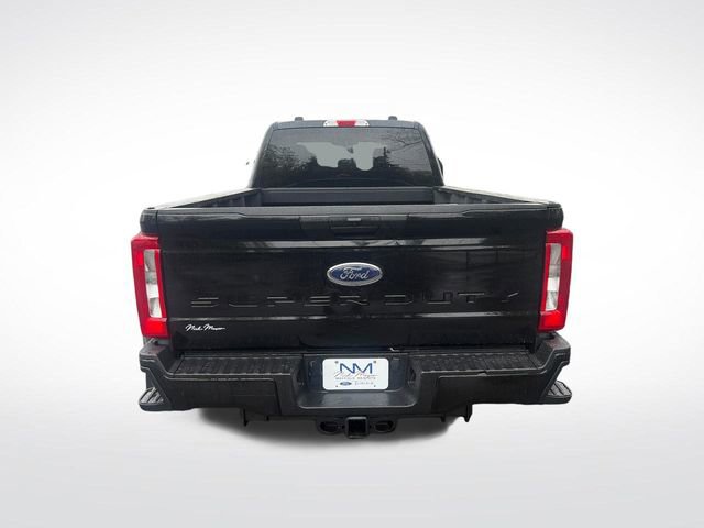 Used 2024 Ford F450 XLT AWD/4WD image 6