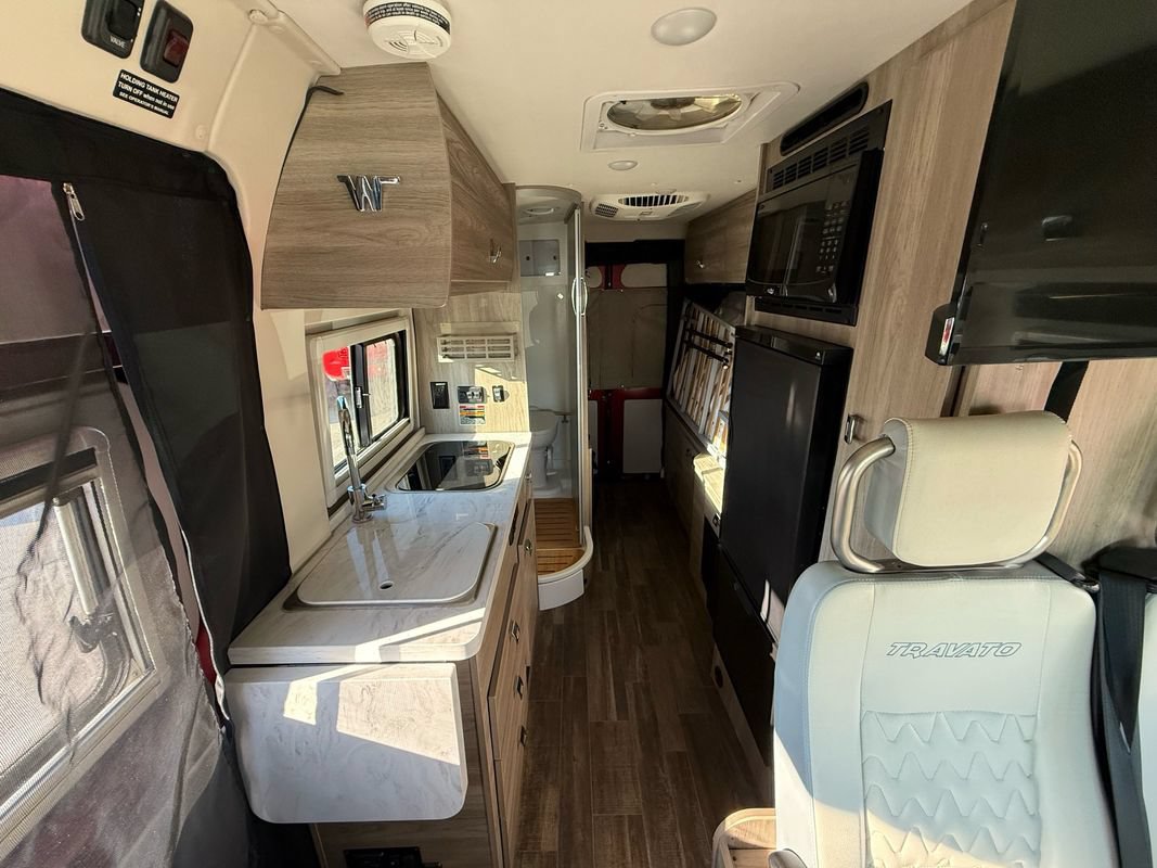 Used 2022 RAM ProMaster 3500 w/ Premium Convenience Group FWD image 21