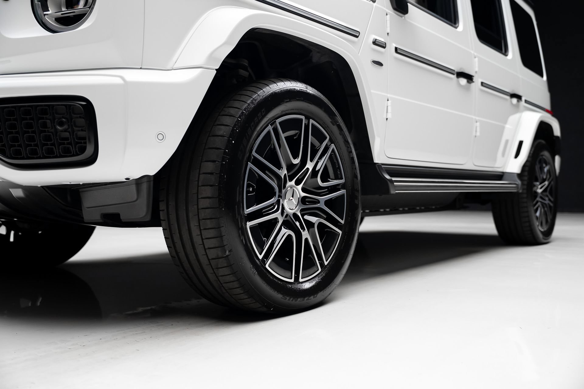 Used 2025 Mercedes-Benz G 580 w/ EQ Technology image 76