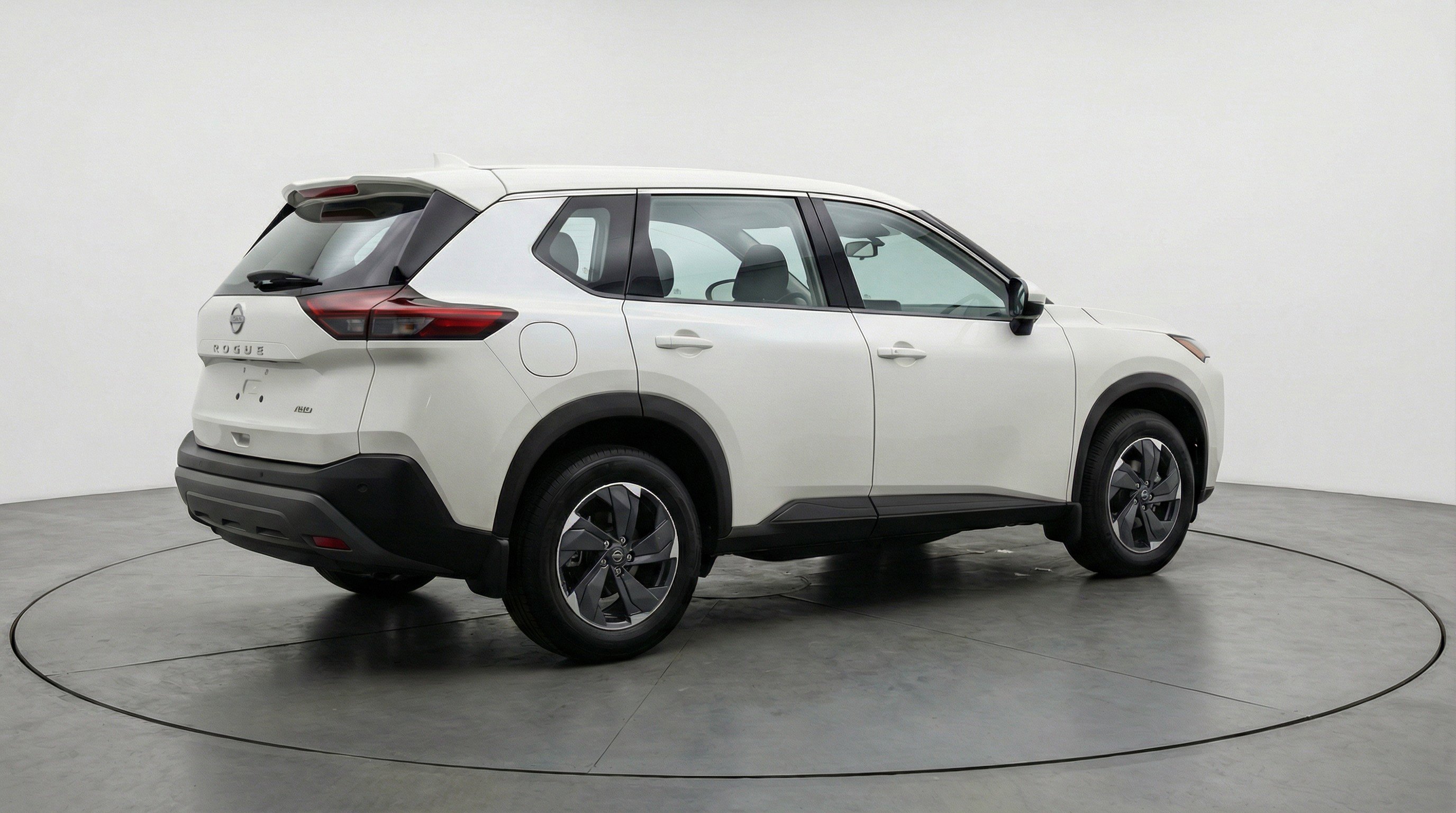 Used 2025 Nissan Rogue SV AWD/4WD image 9