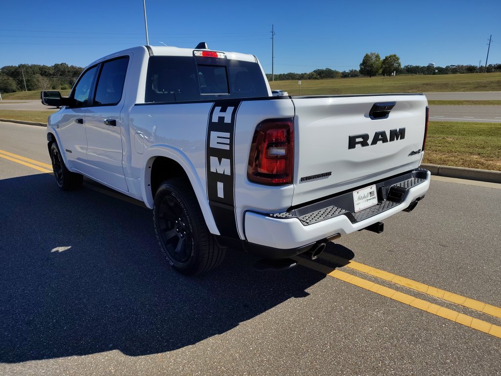New 2026 RAM 1500 Big Horn AWD/4WD image 11