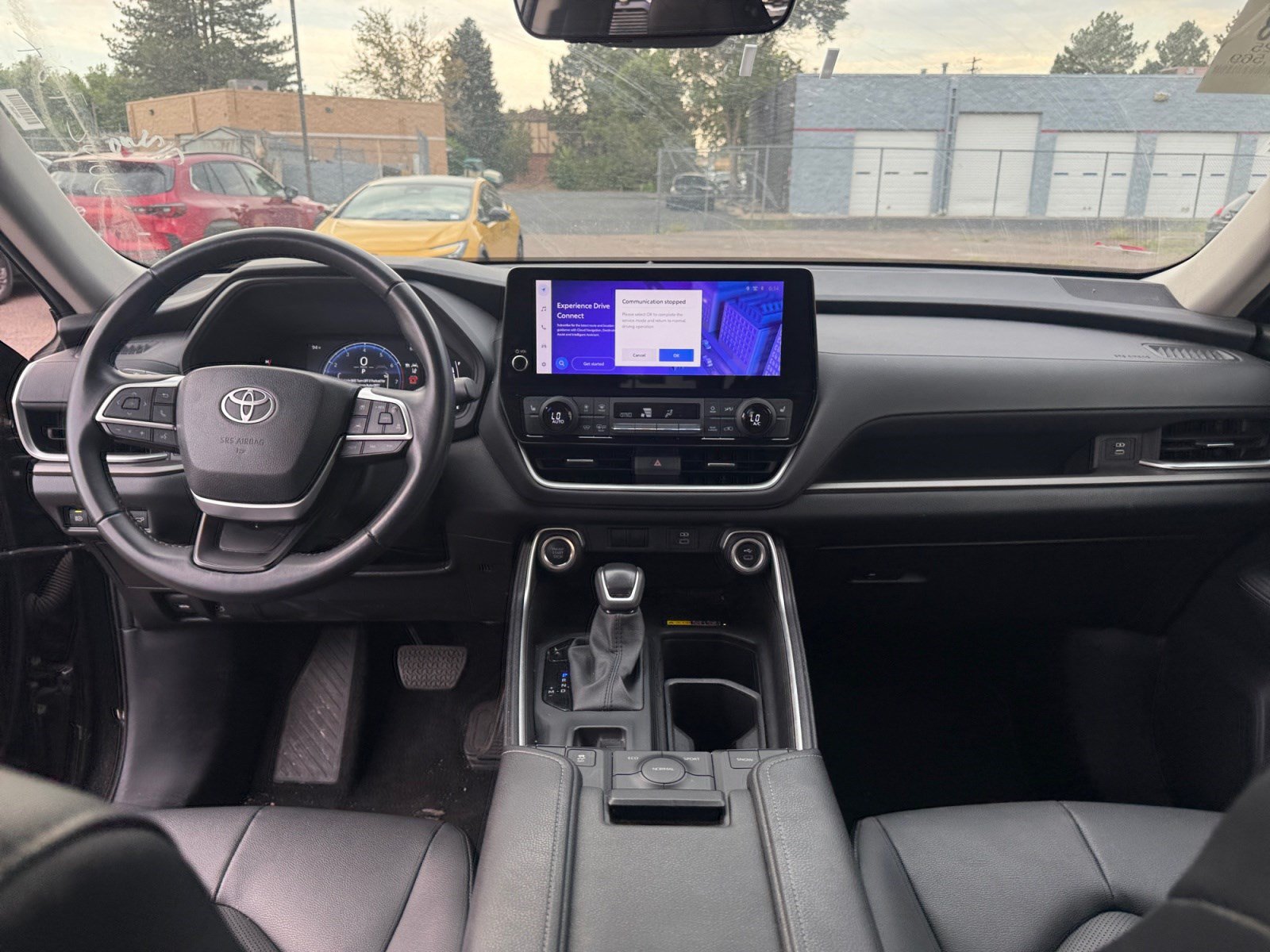 Used 2025 Toyota Grand Highlander AWD image 19