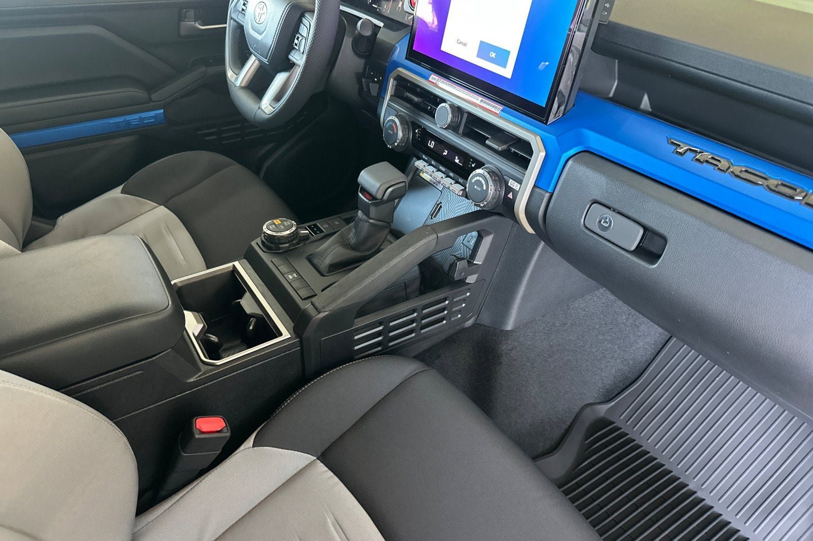 New 2026 Toyota Tacoma TRD Off-Road AWD/4WD image 17