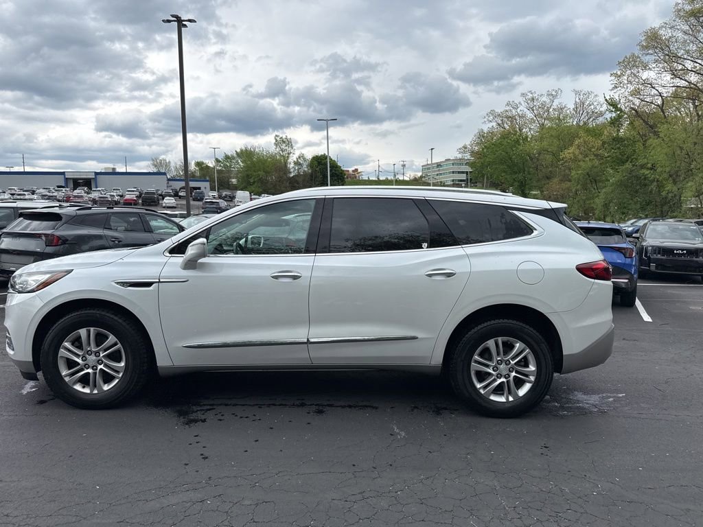 Used 2018 Buick Enclave Premium AWD/4WD image 4