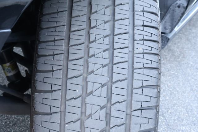 Used 2019 GMC Yukon Denali w/ Denali Ultimate Package image 10